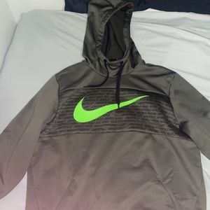 Nike Men’s Green Hoodie
